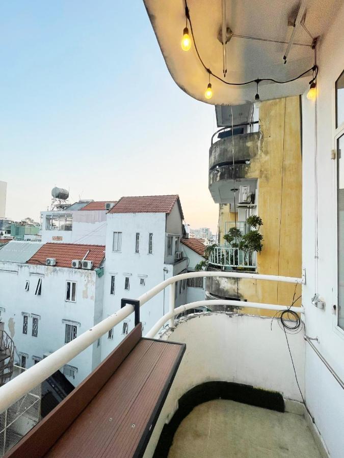 Ductaigallery's & Hidden In Bui Vien St Ho Chi Minh City