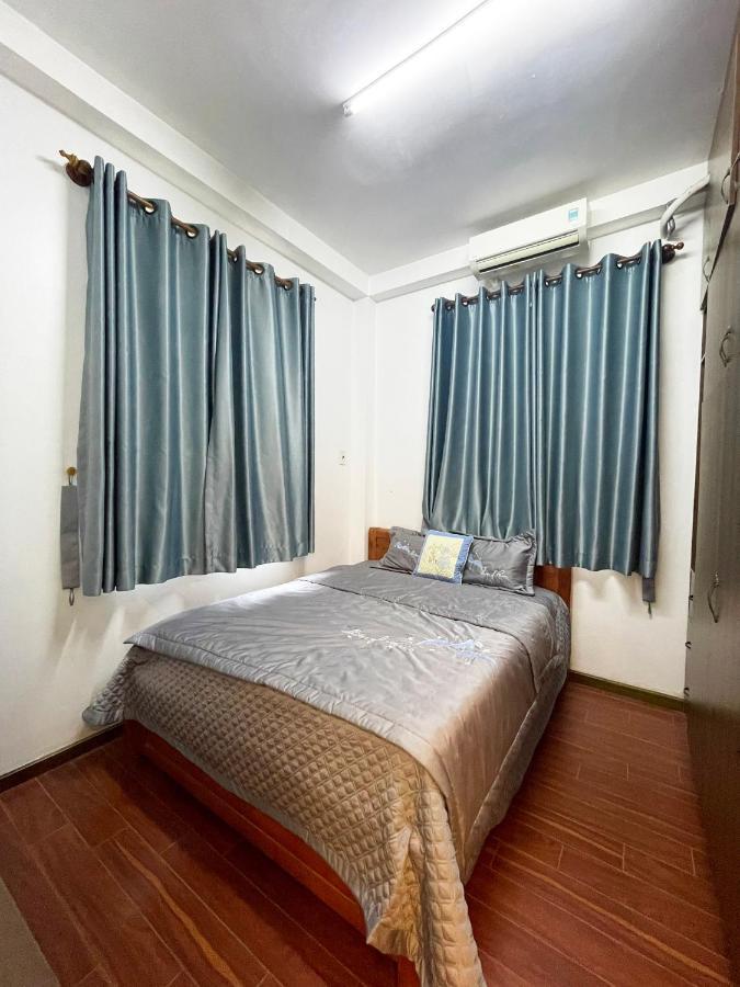 Ductaigallery's & Hidden In Bui Vien St Apartment *